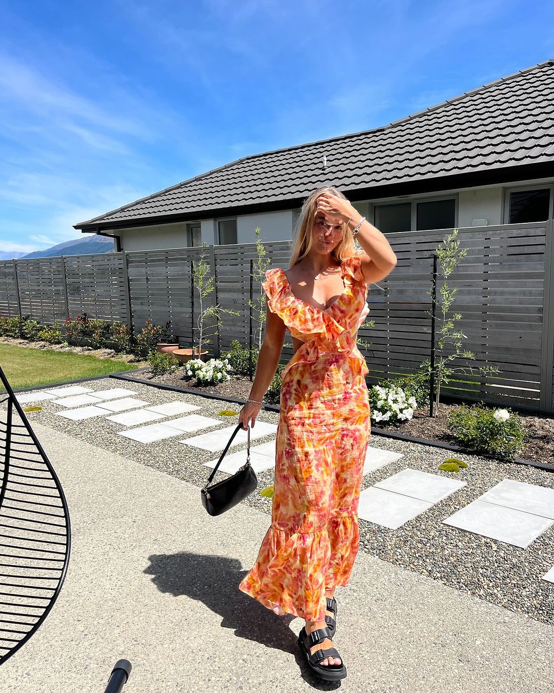 Isolde – Vestido Ajustado Floral