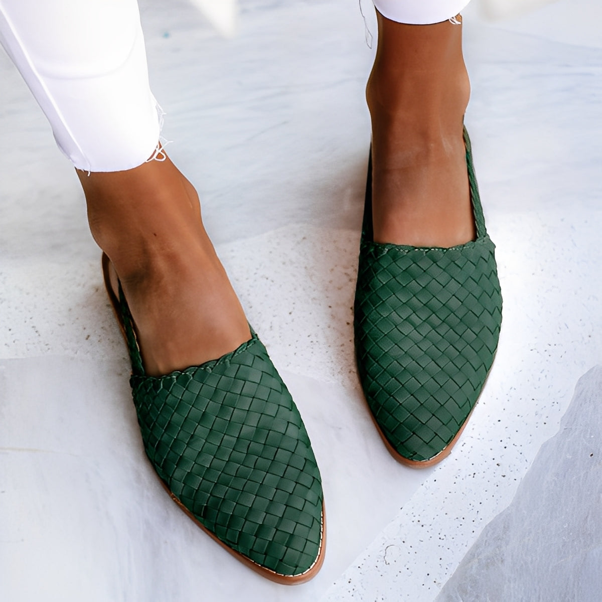 Dolores - Sandalias bajas de cuero trenzado para mujer