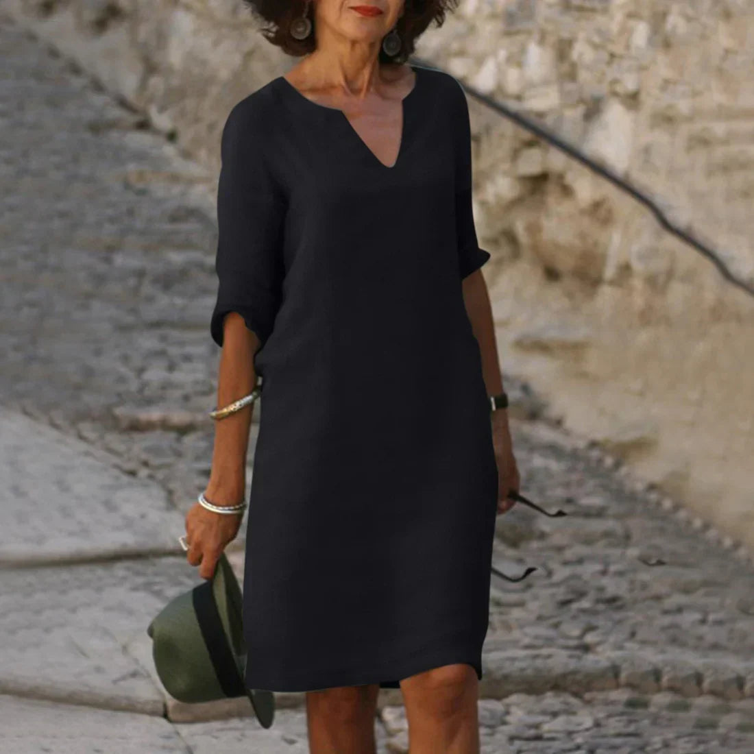 Lina – Vestido de mujer con escote en V y mangas 3/4