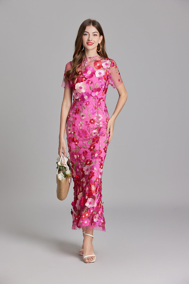 Elina – Vestido Maxi Bordado sin Mangas