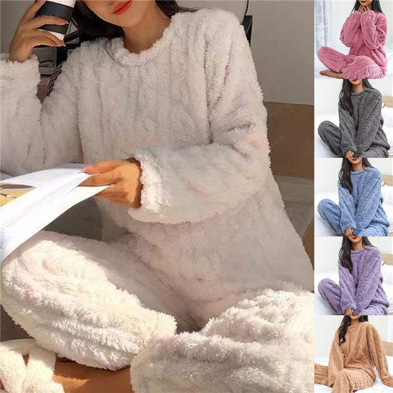 Patricia – Pijama de Forro Polar Mujer