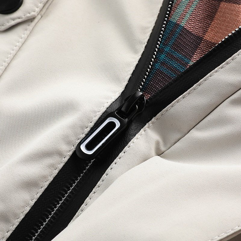 Luke – Chaqueta Impermeable en Titanio