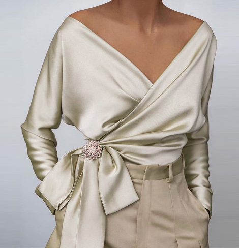 Claudia - Blusa de Seda para el Verano