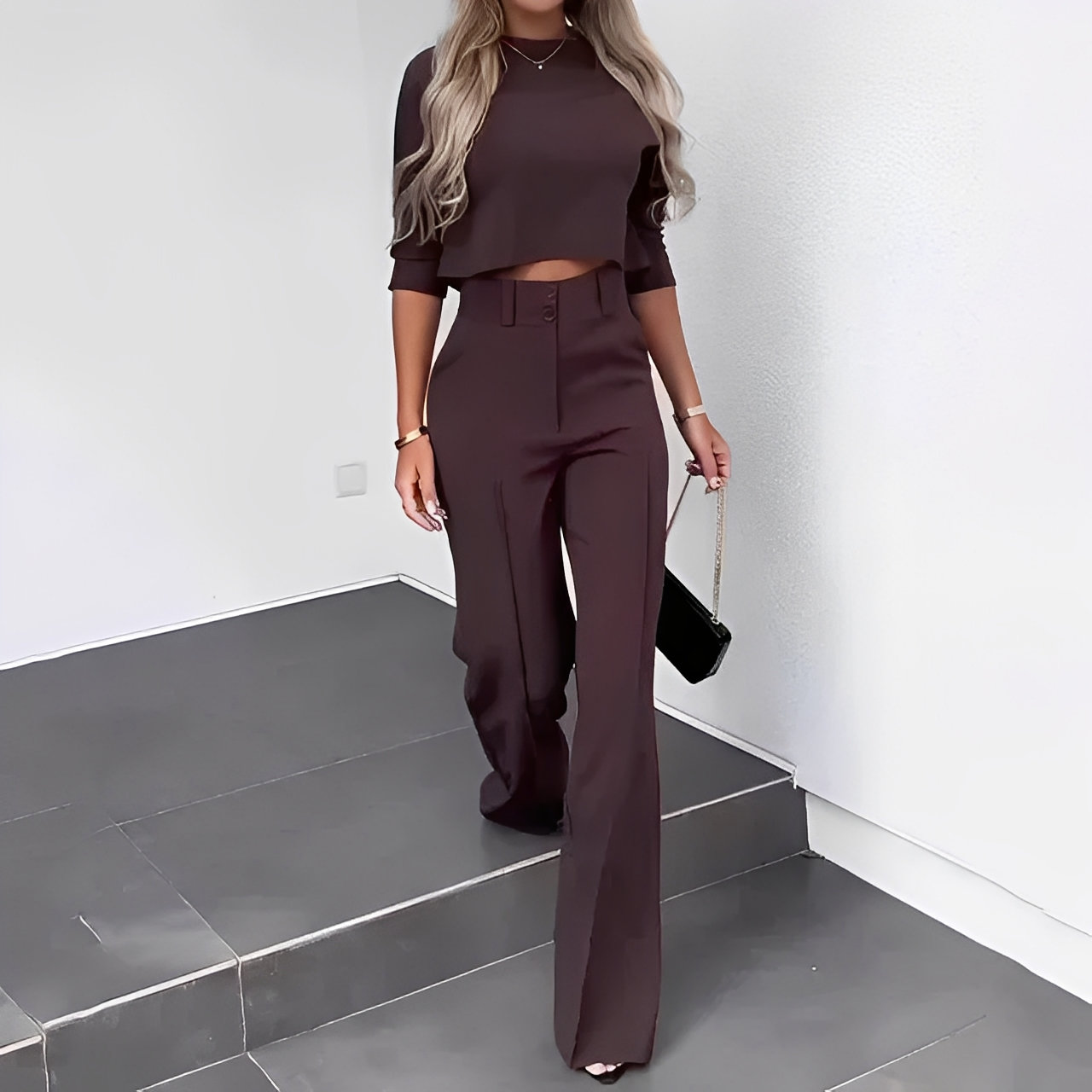 Merida – Conjunto de top corto y pantalones