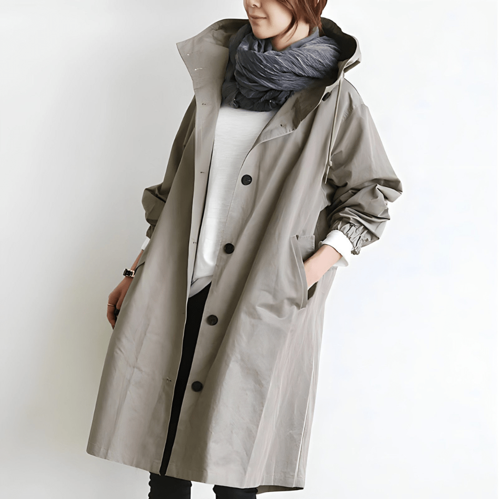 Emma – Ligera Chaqueta con Capucha
