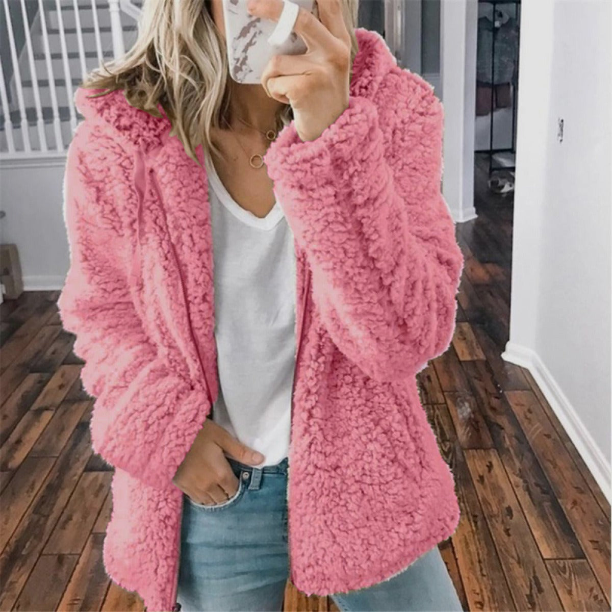 Celandine – Abrigo de peluche con capucha