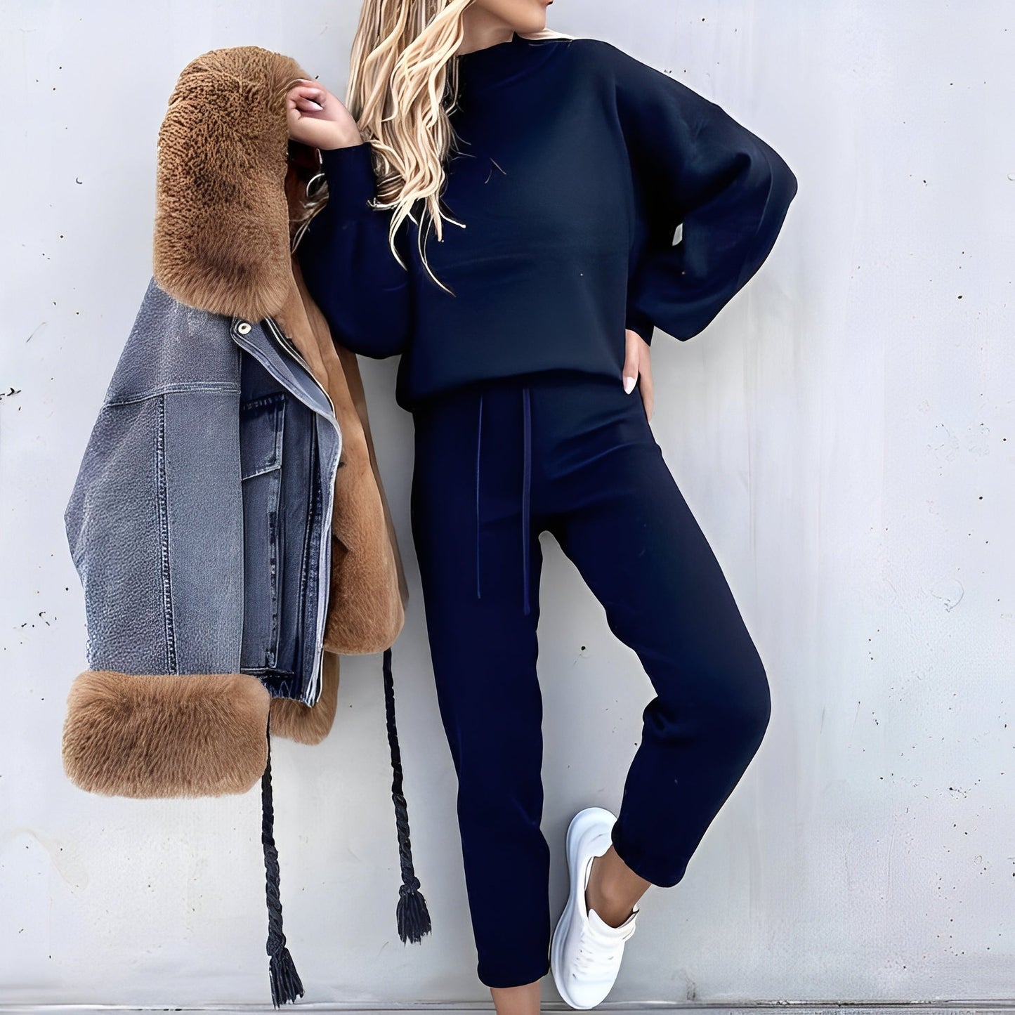 Hilda – Pullover y Pantalones Set