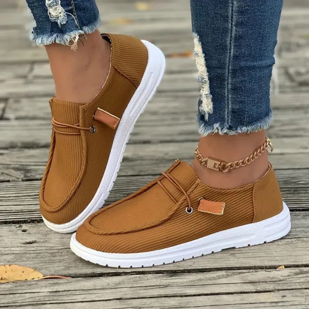 Nia – Zapatillas Planas de Verano
