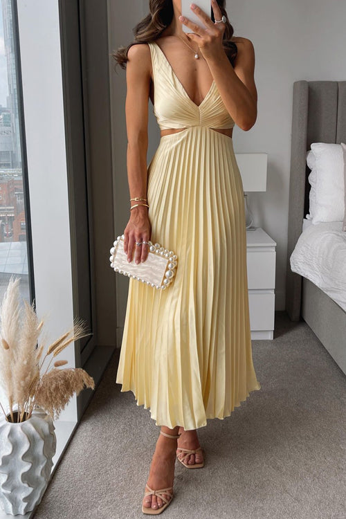 Noemi – Elegante Vestido de Noche Plisado para Mujeres