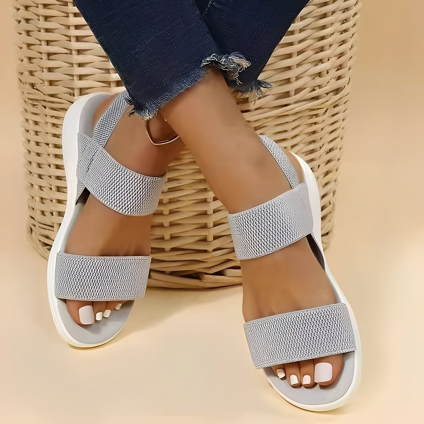 Jessika - Sandalias planas y cómodas de Flyknit para mujer