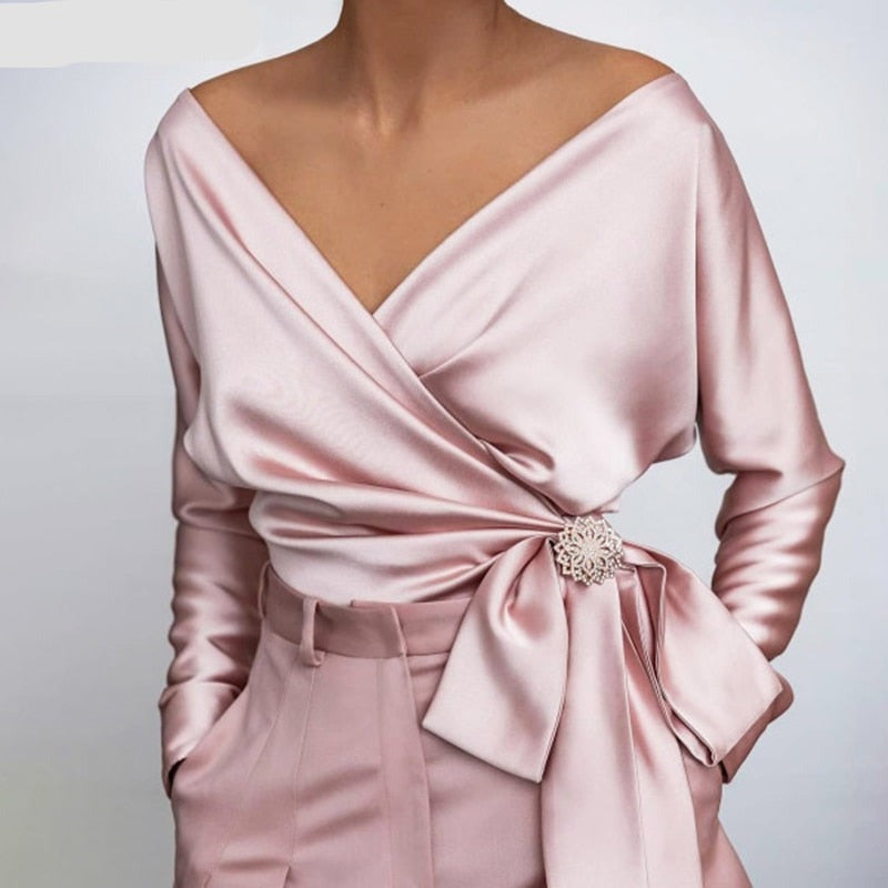 Claudia – Ligera Blusa de Seda