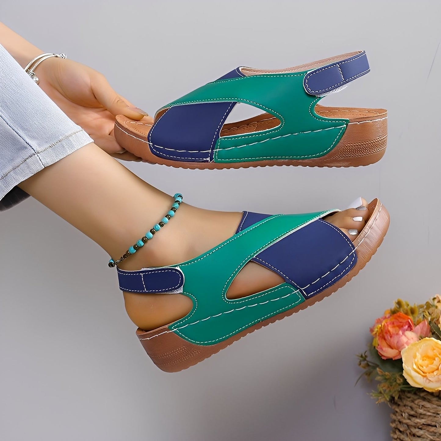 Clarissa - Sandalias de cuña casuales con tiras cruzadas para mujeres