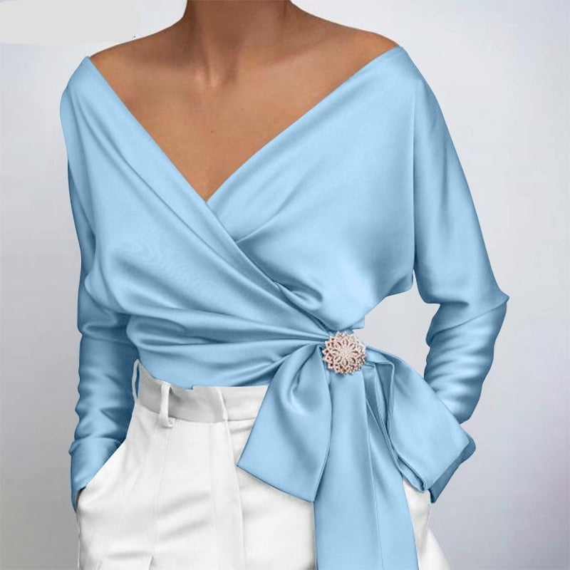 Claudia – Ligera Blusa de Seda