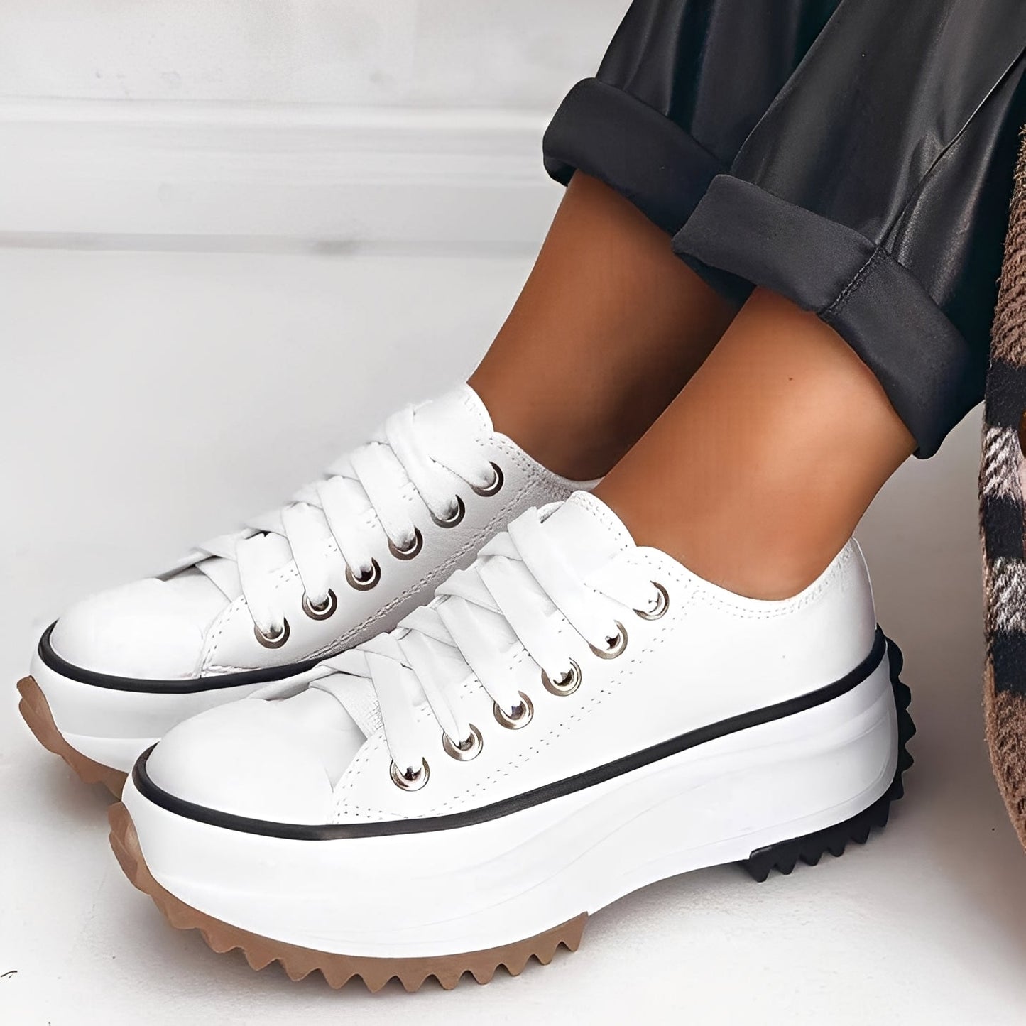 Lorayne - Zapatos cómodos para mujer con suela amplia