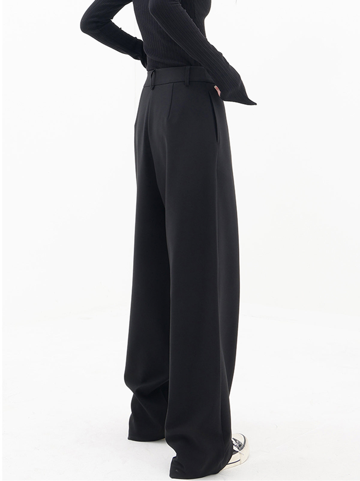 Thalia – Pantalones Anchos Asimétricos
