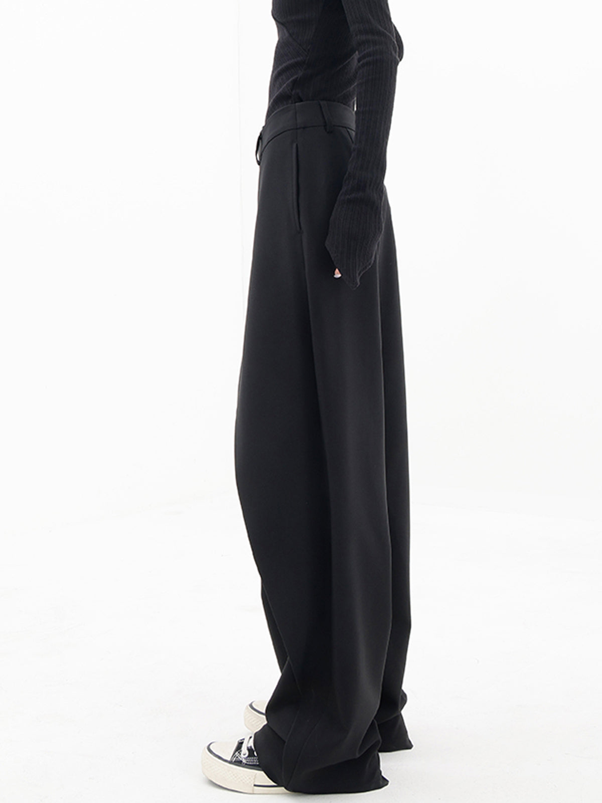 Thalia – Pantalones Anchos Asimétricos