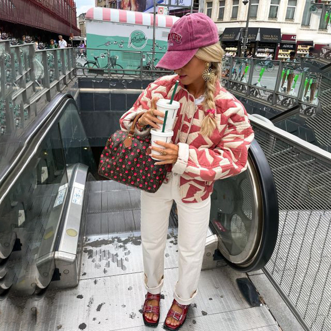 Elena – Chaqueta Acolchada Floral