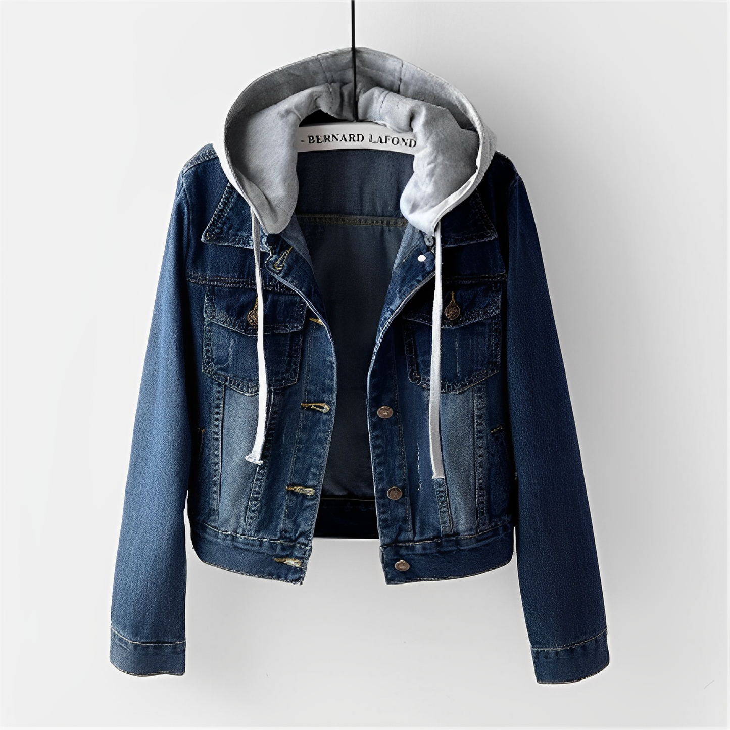 Adah – Chaqueta vaquera con capucha