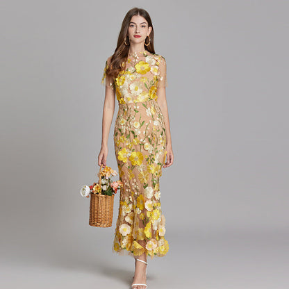 Elina – Vestido Maxi Bordado sin Mangas