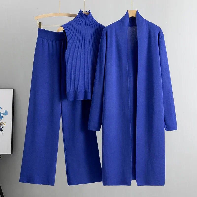 Zara – Cómodo Conjunto de Invierno de Tres Piezas para Mujeres