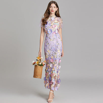 Elina – Vestido Maxi Bordado sin Mangas