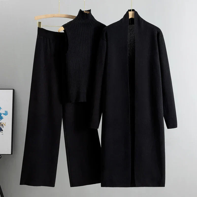 Zara – Cómodo Conjunto de Invierno de Tres Piezas para Mujeres