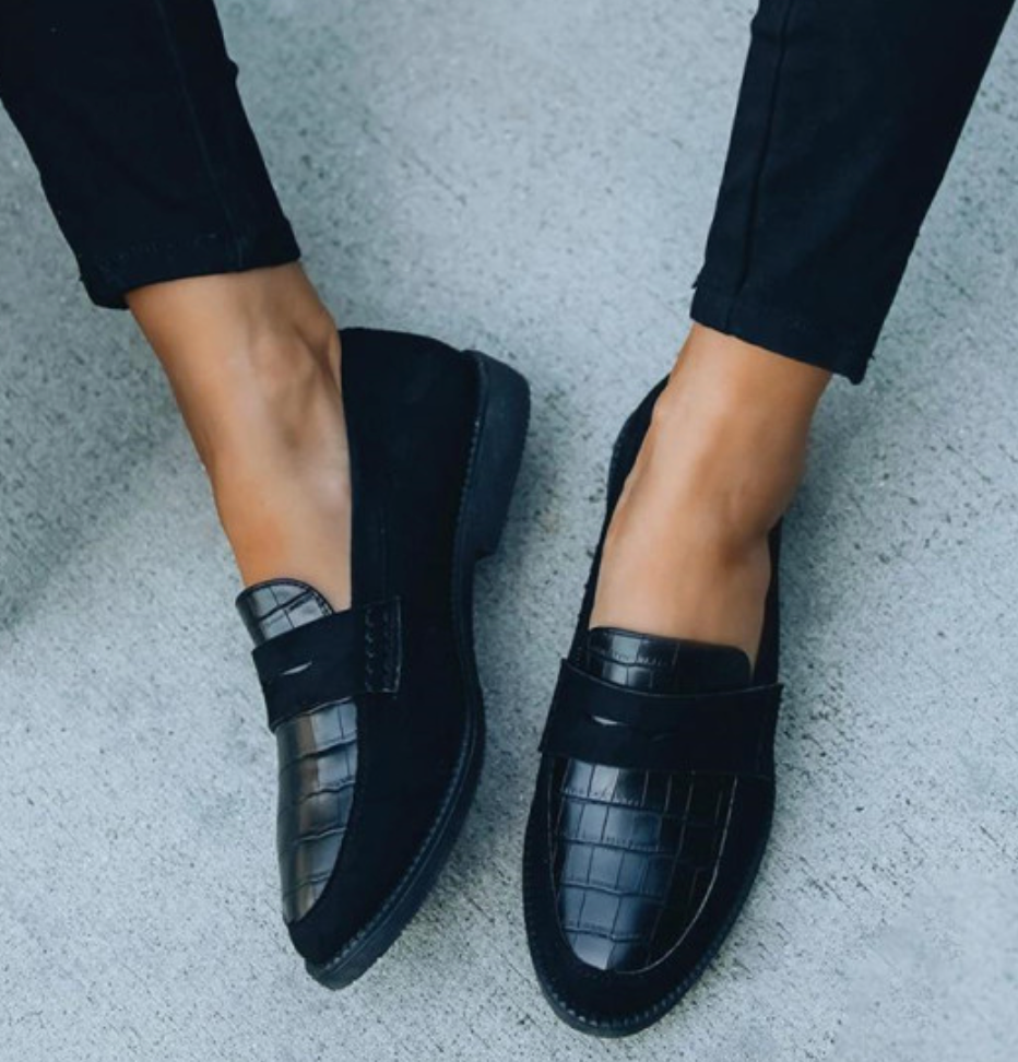 Elina – Elegantes Zapatos Negros
