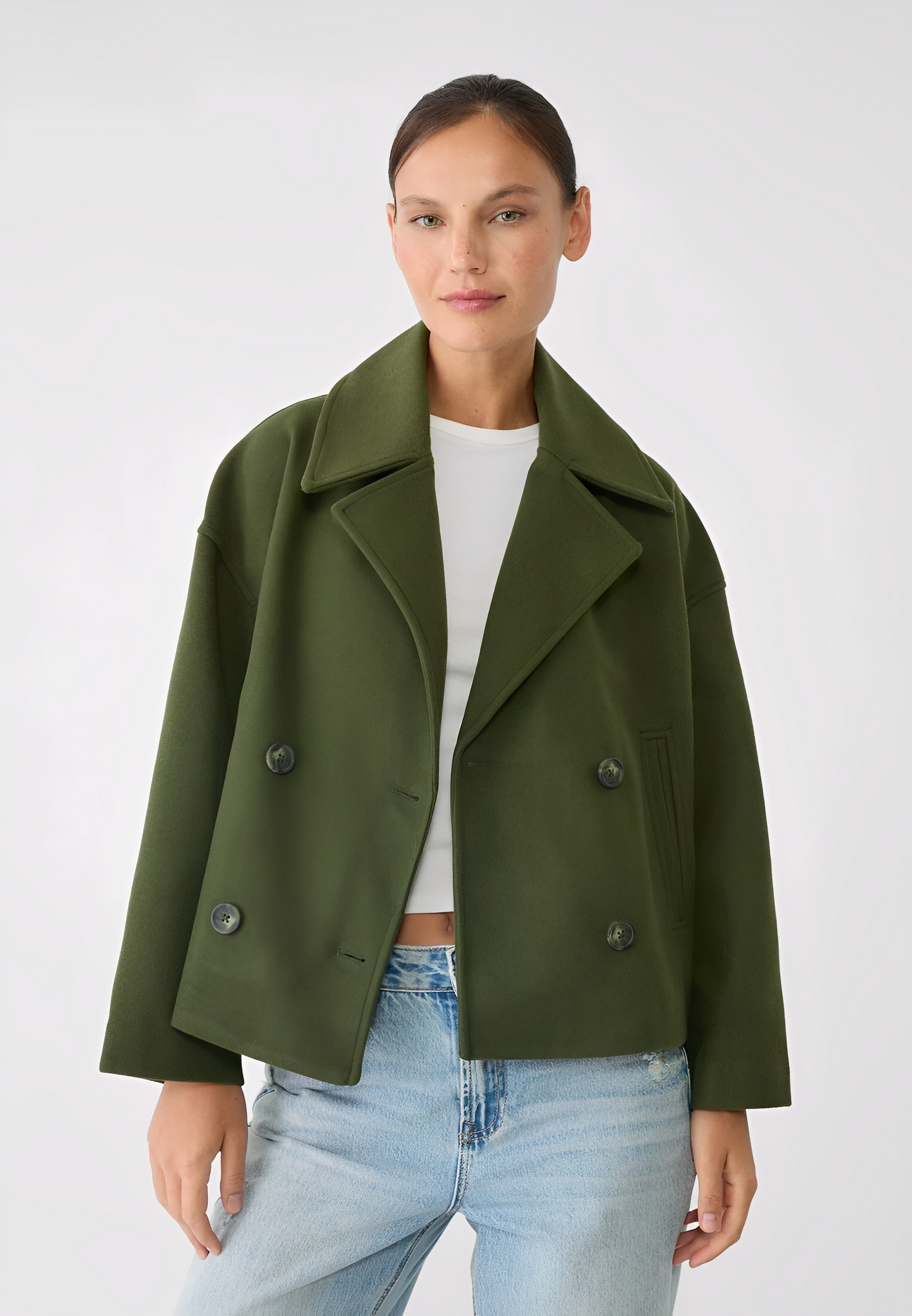 Claire – Elegante Chaqueta Corta con Doble Botonadura