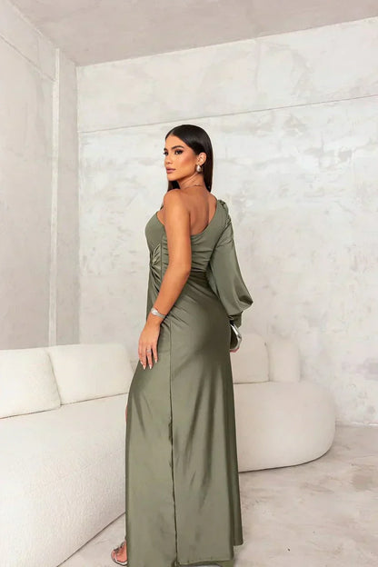 Melyssa – Vestido de Noche Elegante con Hombro Descubierto