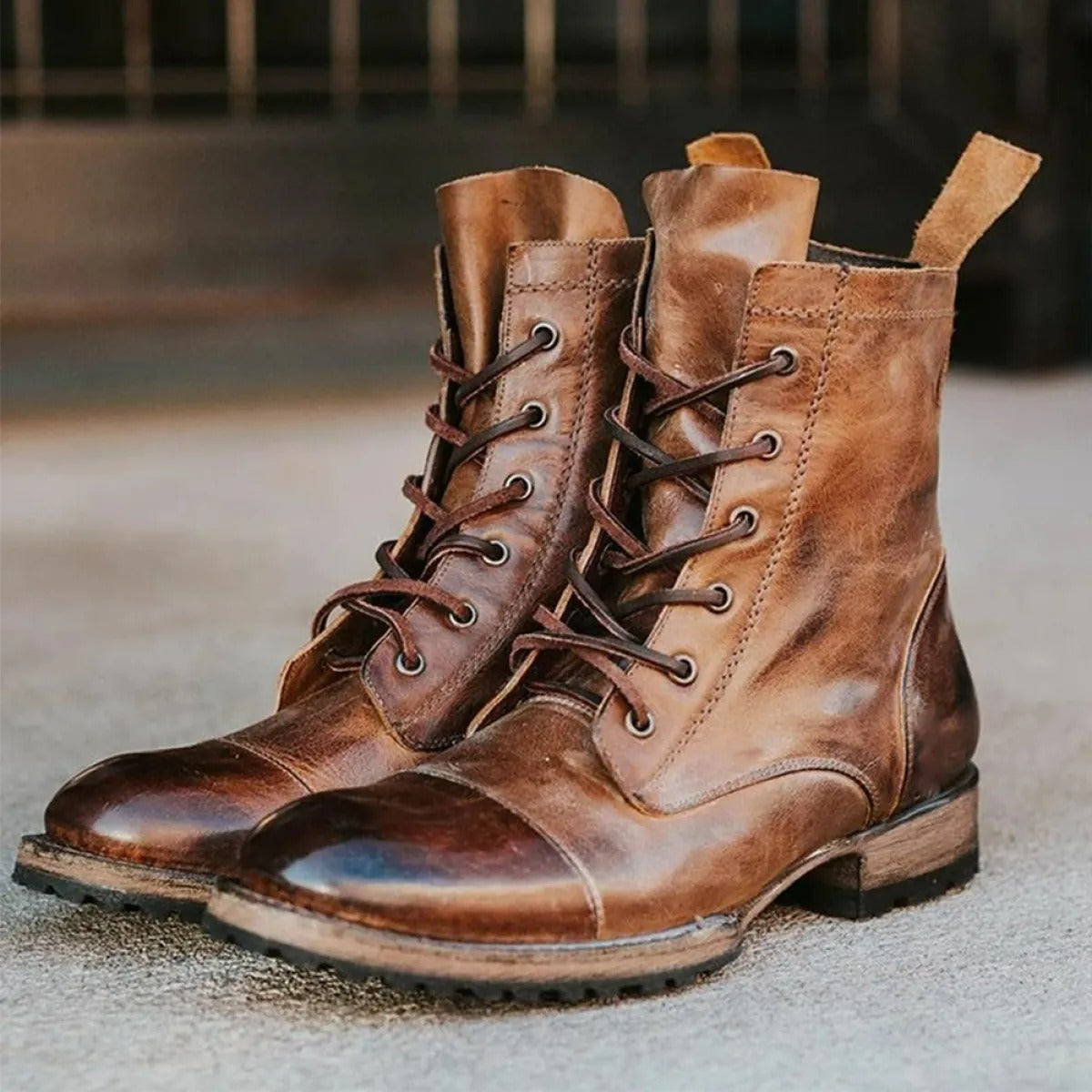 Tiberius – Botas grises de hombre con punta redonda