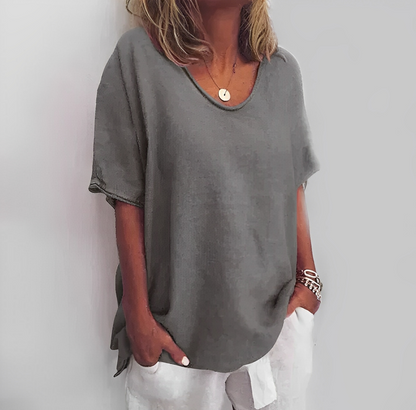 Lena – Clásica Blusa de Manga Corta