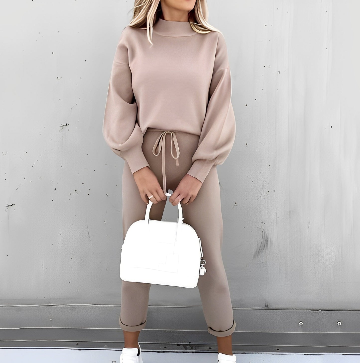 Hilda – Pullover y Pantalones Set
