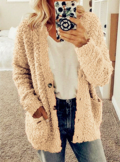 Elaine – Cálida Chaqueta de Punto