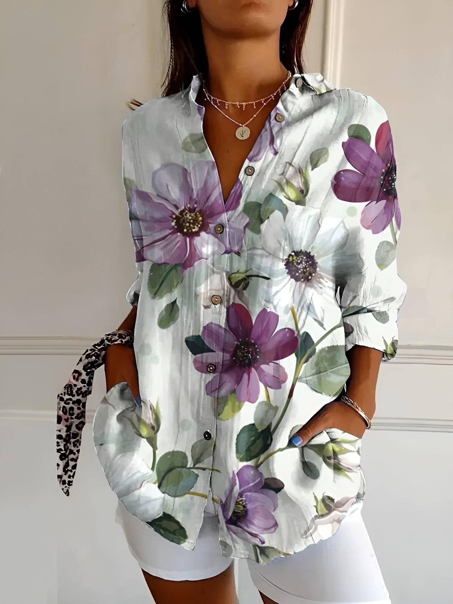 Marleen – Blusa con botones y mangas largas