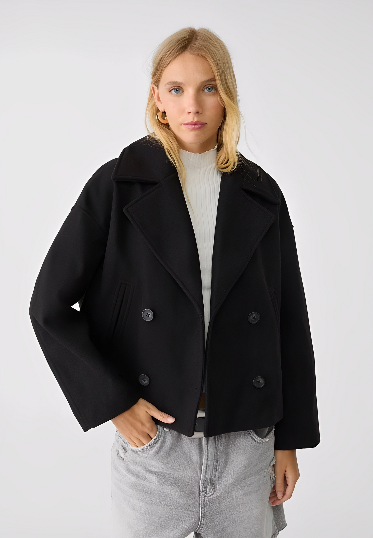 Claire – Elegante Chaqueta Corta con Doble Botonadura
